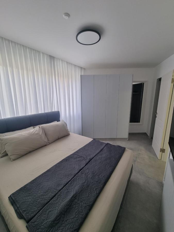 Ferienwohnung חוויה בכיכר Netanja Exterior foto