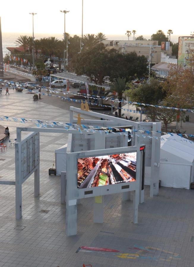 Ferienwohnung חוויה בכיכר Netanja Exterior foto